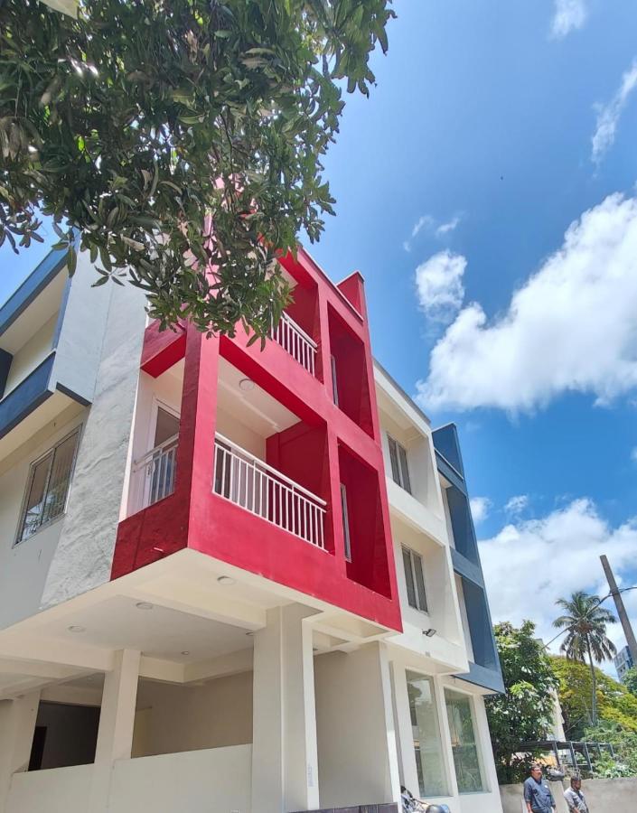 Hobiz Serviced Apartments Chalakuzhy Nr Medical College Trivandrum Thiruvananthapuram Exteriör bild